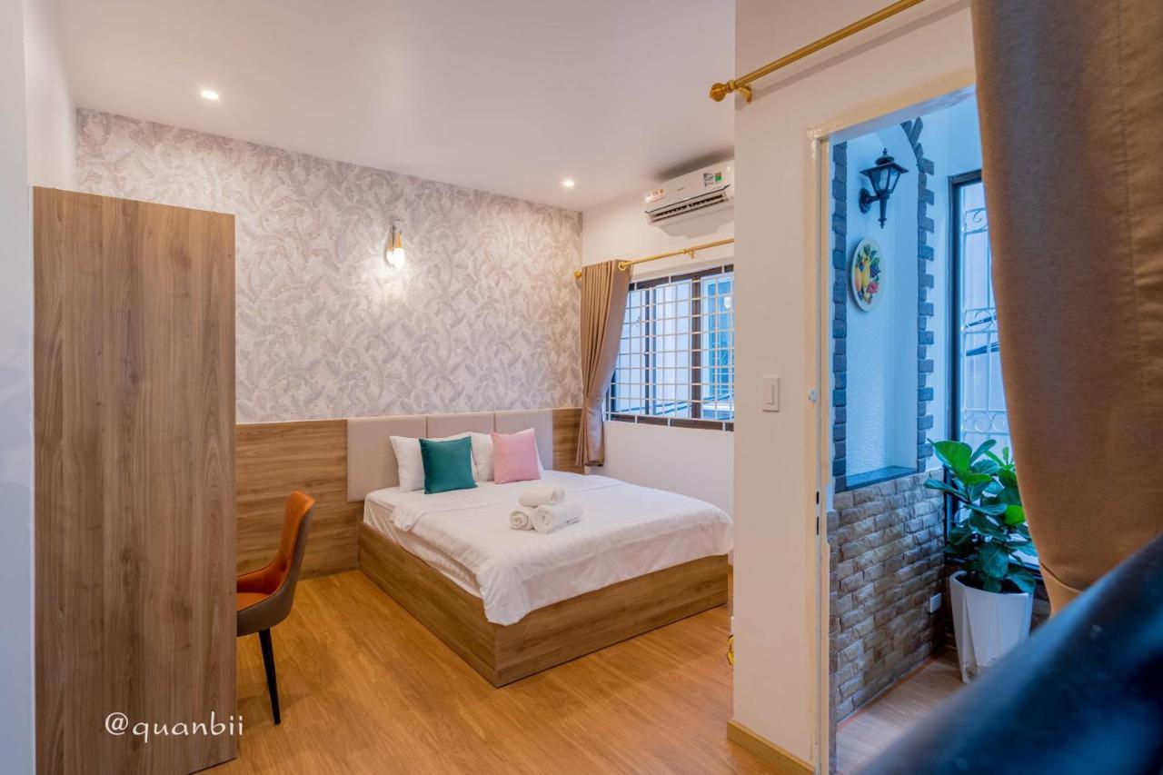 Kansas & - Notre Dame Hotel 2*